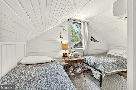4439 Old Forge Road Luray VA 22835