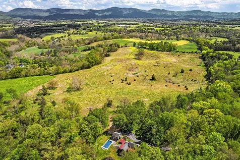 4439 Old Forge Road Luray VA 22835