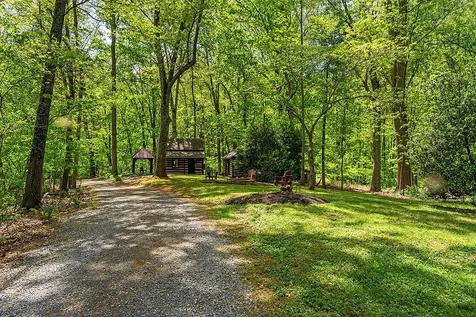 4439 Old Forge Road Luray VA 22835