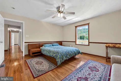 6315 Ida Road Stanley VA 22851