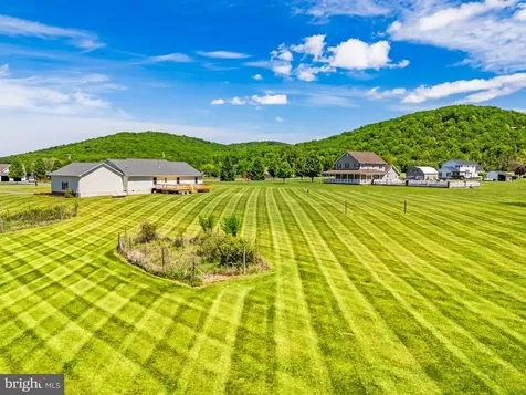 6315 Ida Road Stanley VA 22851