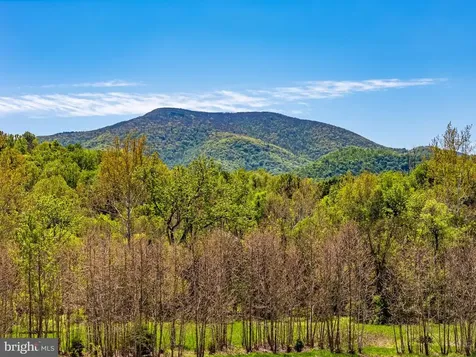 6315 Ida Road Stanley VA 22851