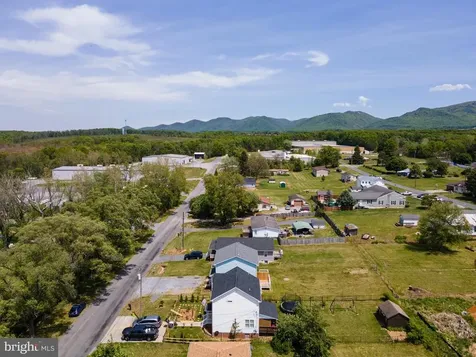 312 Quincy Avenue Shenandoah VA 22849