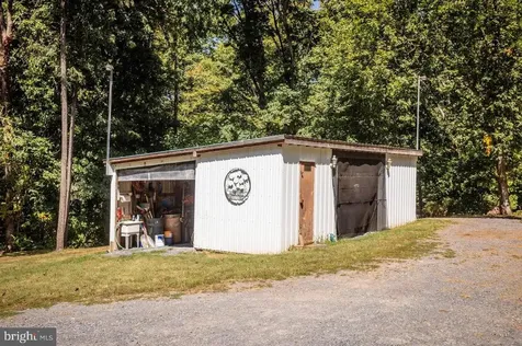 279 Helms Road Stanley VA 22851