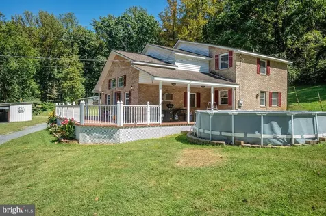 279 Helms Road Stanley VA 22851
