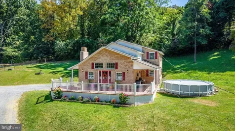 279 Helms Road Stanley VA 22851