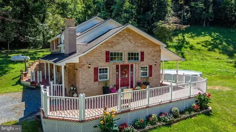 279 Helms Road Stanley VA 22851