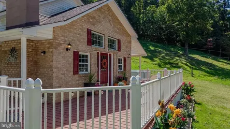 279 Helms Road Stanley VA 22851