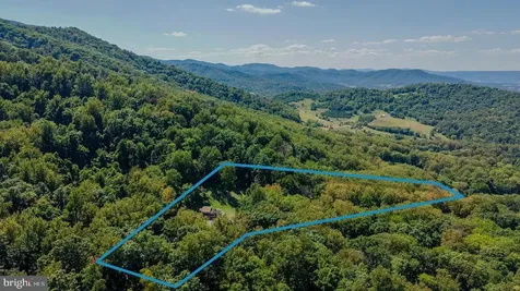 279 Helms Road Stanley VA 22851