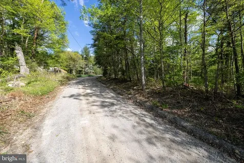 Cross Creek Road Luray VA 22835