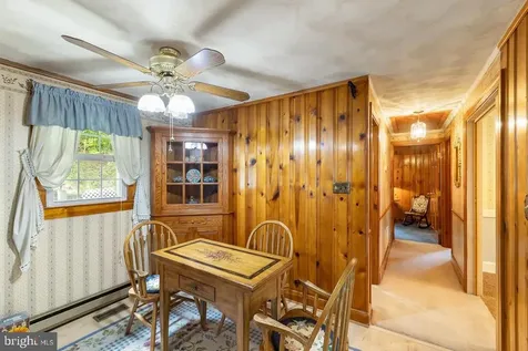 2586 Pine Grove Stanley VA 22851