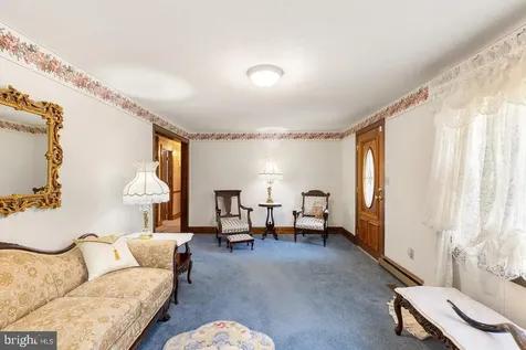 2586 Pine Grove Stanley VA 22851