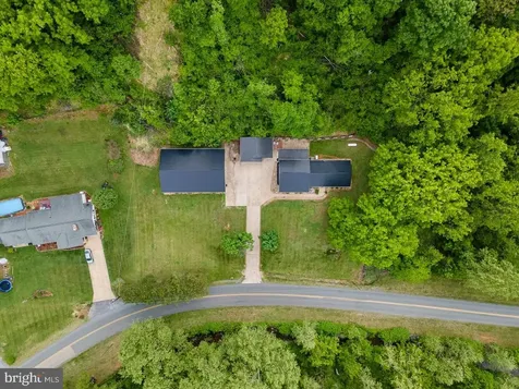 2586 Pine Grove Stanley VA 22851