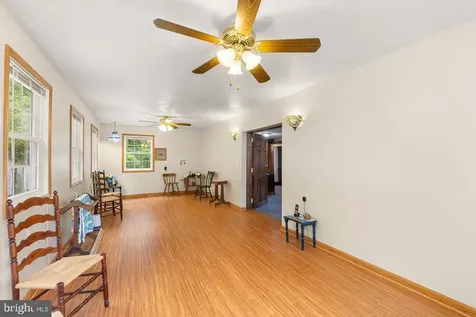 2586 Pine Grove Stanley VA 22851