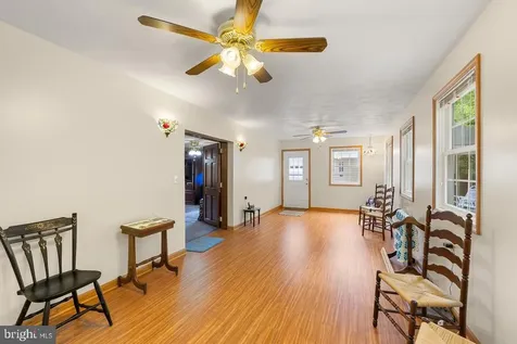 2586 Pine Grove Stanley VA 22851