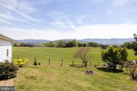 3 Cedar Drive Luray VA 22835