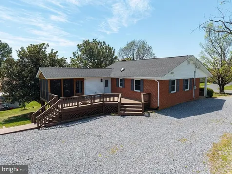 3 Cedar Drive Luray VA 22835