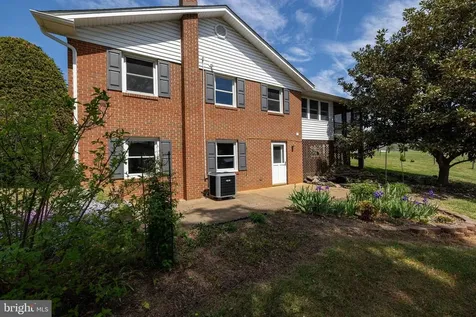3 Cedar Drive Luray VA 22835