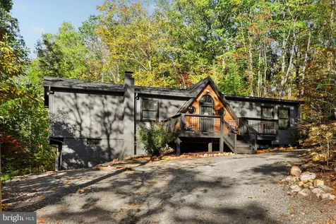 140 Wildwood Lane Shenandoah VA 22849