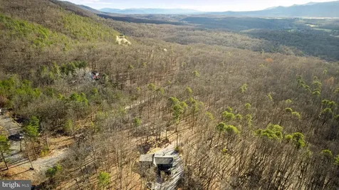 140 Wildwood Lane Shenandoah VA 22849