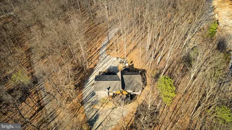 140 Wildwood Lane Shenandoah VA 22849