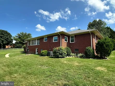 5 Eden Road Luray VA 22835