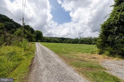 3827 Pine Grove Road Stanley VA 22851