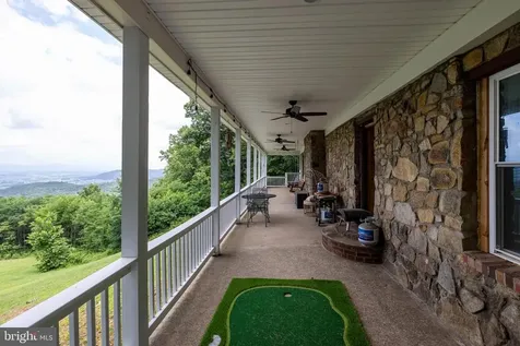 3827 Pine Grove Road Stanley VA 22851