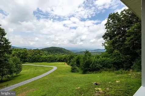 3827 Pine Grove Road Stanley VA 22851