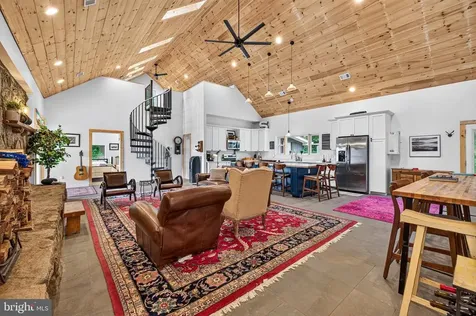 3827 Pine Grove Road Stanley VA 22851
