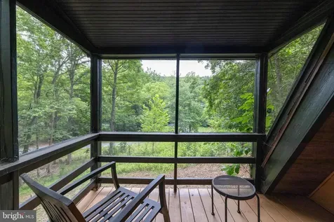 160 Piney Knoll Place Shenandoah VA 22849