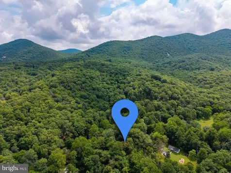 160 Piney Knoll Place Shenandoah VA 22849