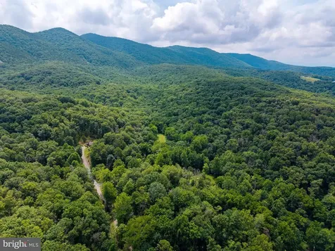 160 Piney Knoll Place Shenandoah VA 22849
