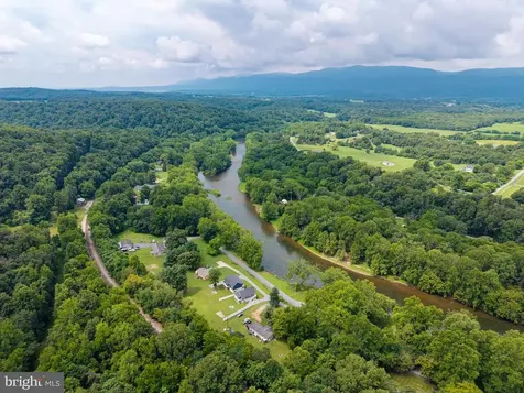 160 Piney Knoll Place Shenandoah VA 22849