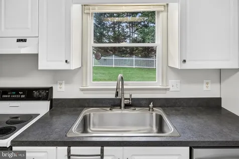 18 Meadow Lane Luray VA 22835