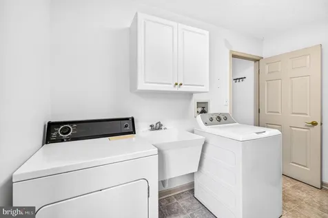 18 Meadow Lane Luray VA 22835