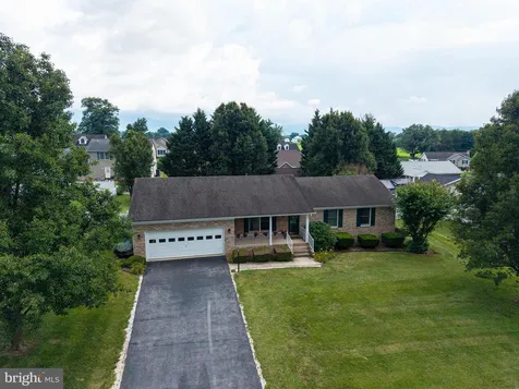 18 Meadow Lane Luray VA 22835