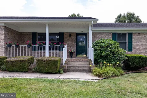 18 Meadow Lane Luray VA 22835