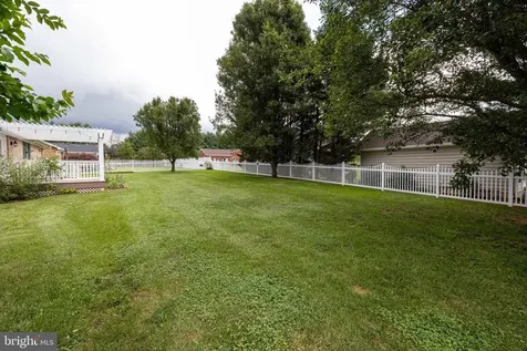 18 Meadow Lane Luray VA 22835