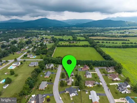 18 Meadow Lane Luray VA 22835