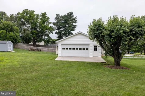 201 First Street Luray VA 22835