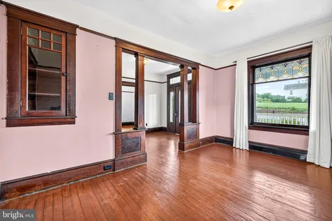 501 Pennsylvania Avenue Shenandoah VA 22849