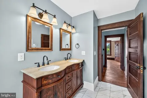 501 Pennsylvania Avenue Shenandoah VA 22849