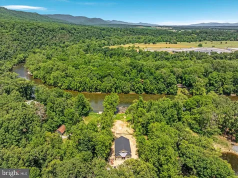 1346 Shipyard Road Shenandoah VA 22849