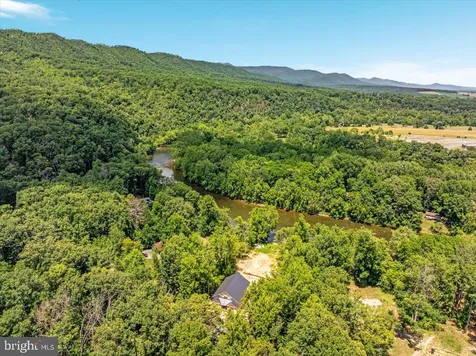 1346 Shipyard Road Shenandoah VA 22849