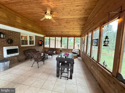 579 Circle View Road Luray VA 22835