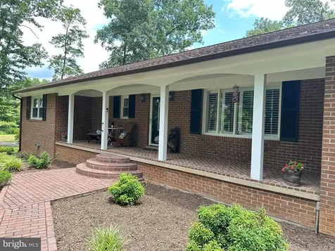 579 Circle View Road Luray VA 22835