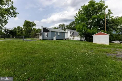 494 Chapel Road Stanley VA 22851