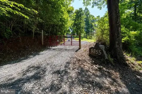 5855 Jollett Road Elkton VA 22827