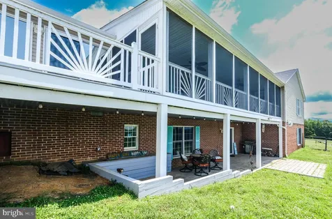 217 Silver Bell Lane Luray VA 22835